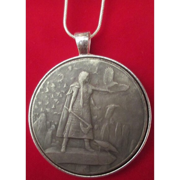 Morrigan the Queen of Battles – 24 Inch Sterling Silver Necklace, Coin-Pendant - Picture 4 of 9